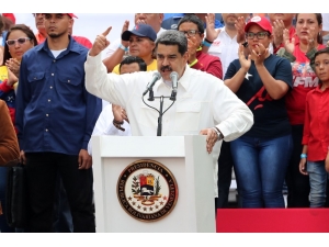 Maduro’dan Venezuela Ordusuna Teşekkür