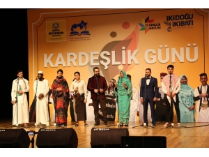 Konya’da Arap Öğrencilerden Kardeşlik Mesajı