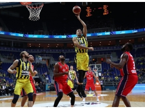 Tahincioğlu Basketbol Süper Ligi: Fenerbahçe Beko: 90 - Bahçeşehir Koleji: 73