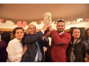 Taşköprülü Kadınlar 8 Mart’ta Doyasıya Eğlendi