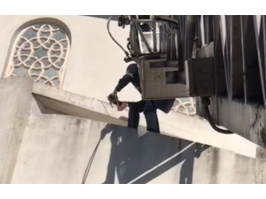 Ayağı Tele Takılan Güvercini İtfaiye Kurtardı