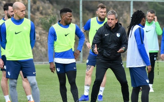 Hamza Hamzaoğlu: "bu Oyunla Ligde Kalamayız"