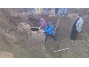 Traktörün Pulluğuna Tarih Takıldı