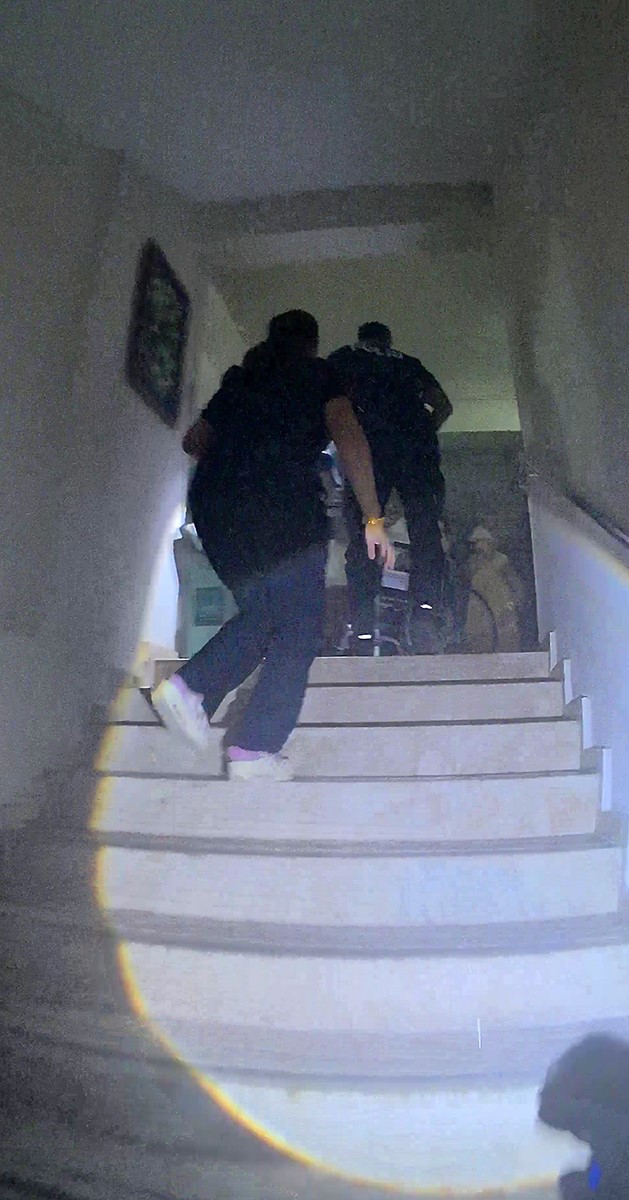 film-sahnesi-degil-alevlerin-icinde-hayat-mucadelesi