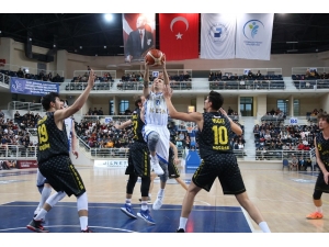 Denizli Basket Ligin Bitimine 2 Hafta Kala Liderliğini Garantiledi
