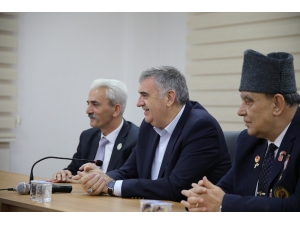 Başkan Toçoğlu: "Şehit Ve Gaziler Başımızın Tacıdır"