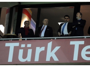 Spor Toto Süper Lig: Galatasaray: 1 - Antalyaspor: 0 (Maç Devam Ediyor)