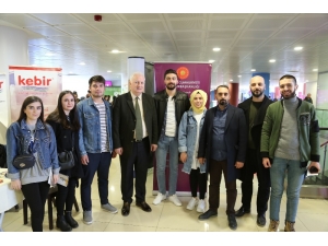 Avrasya Üniversitesi Rektörü İnan: “Kariyer Fuarı İş Fırsatlarını Öğrencilerimizin Ayağına Getirdi”
