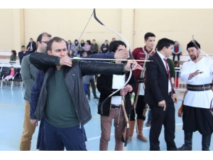 Dumlupınar’da Okçuluk Kursu Başladı