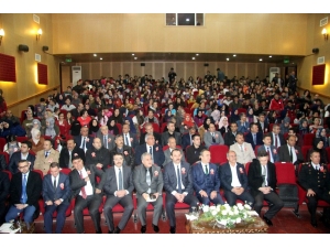 İstiklal Marşı’nın Kabulü Ve Mehmet Akif Ersoy’u Anma Günü Kilis’te Kutlandı