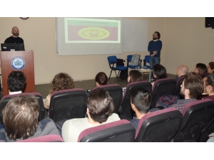 Esogü’de Modüler Bir Sergileme Tasarımı Semineri