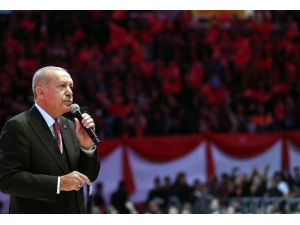 Cumhurbaşkanı Erdoğan: “Muhalefet Sabah Akşam Seçim Falı Açarken, Biz Haftanın 7 Günü Sahadayız”