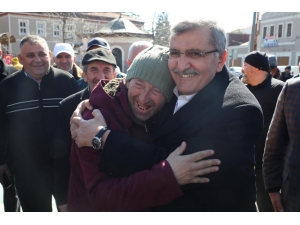 Murat Aydın’ın Balıkçıda Yaptığı Espri Vatandaşları Kahkahaya Boğdu