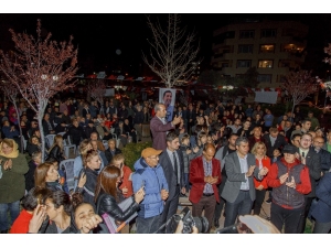 Bülent Tezcan; “Kuşadası Kararını Vermiş”