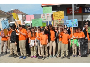 Düzce Üniversitesi Öğrencileri Temiz Gelecek İçin Bir Araya Geldi