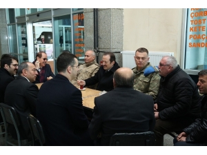 Vali Pehlivan Esnafları Ziyaret Etti