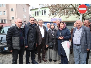 Murat Aydın Kahvehanede Istakayı Eline Alıp Bilardo Oynadı