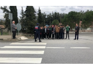 Jandarmadan Öğrencilere Seminer