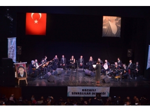 Aşık Veysel, Ölümsüz Eserleriyle Anıldı