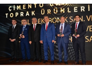 İhracatın Yıldızları Ödüllerini Aldı