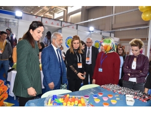 Hrü Evlilik Ve Mobilya Fuarına Katıldı