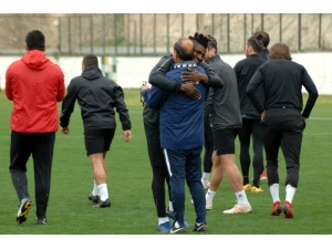 Yücel İldiz: “Son Düzlüğü İyi Koşacağımızı Düşünüyorum”