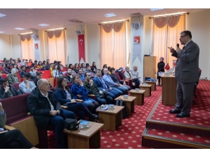 Şeyh Edebali Üniversitesi’nden “Endüstri 4,0 Ve Dijital Dönüşüm” Konferansı