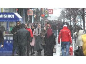 Erzurum’da Kar Yağışı