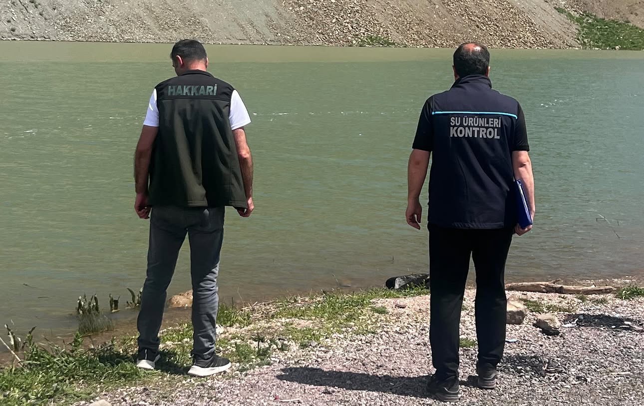 yuksekova-da-su-urunleri-denetimleri-suruyor