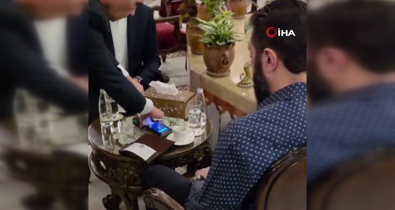 suriye-devlet-baskani-es-sara-bizzat-test-etti-suriye-de-47-yil-sonra-kredi-kartiyla-odeme