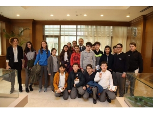 Küçük Kalemler Mecliste