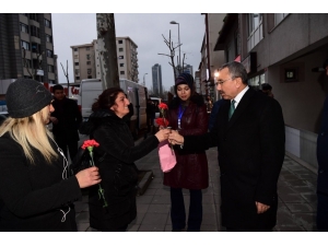Başkan Adayı Erdem: "İçerenköy Mahallemiz Dertli, Komşularımız Hizmet Bekliyor”