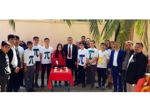 Pi Günü’nde Pi Sokağı Kurdular