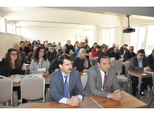 Gübre Ve İlaç Bayileri İle Ziraat Mühendislerine Bilgilendirme Toplantısı