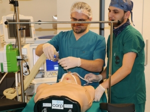 Rize’de Tıp Öğrencileri İçin Hastaneyi Ve Gerçek Hastayı Aratmayan Simülasyon Merkezi Kuruldu