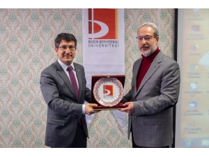 Şeyh Edebali Üniversitesi’nde “Milletin Sesi Mehmet Akif” Konferansı