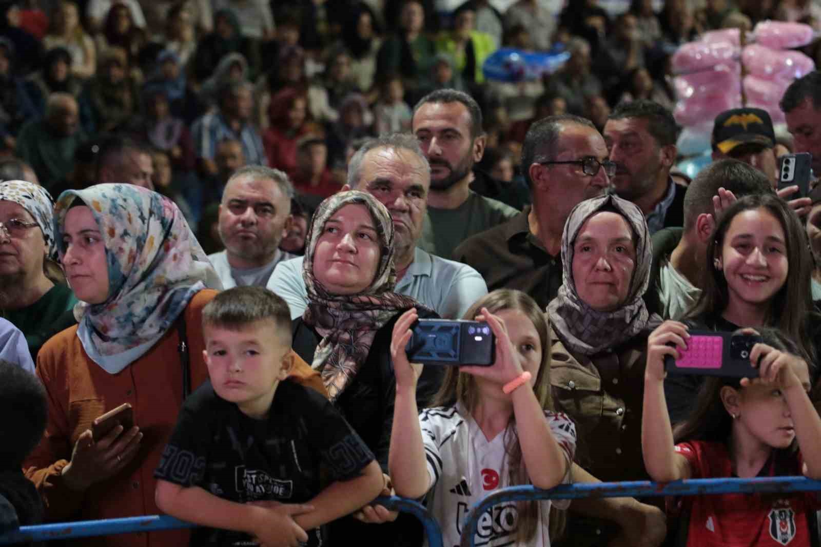 banaz-in-dusman-isgalinden-kurtulusunun-104-yildonumu-kutlandi
