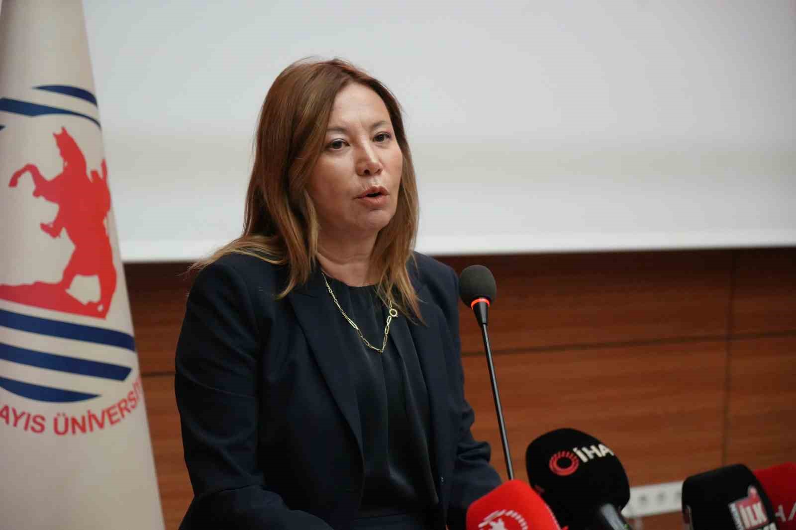 rektor-aydin-15-temmuz-istikbalimize-ipotek-koymaya-calisanlari-hayal-kirikligina-ugratti