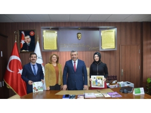 81 İl 81 Masal 1 Battaniye E-twinning Projesi