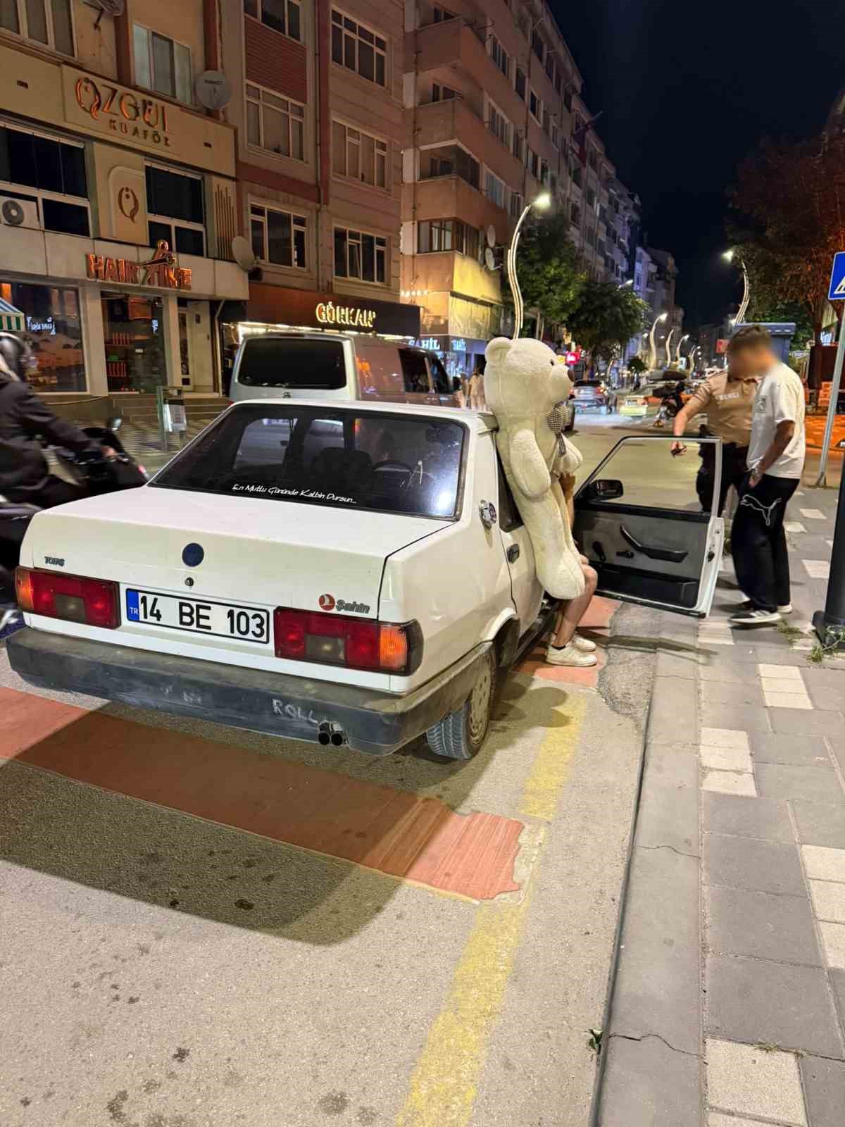 pelus-ayi-ehliyetsiz-surucuyu-ele-verdi