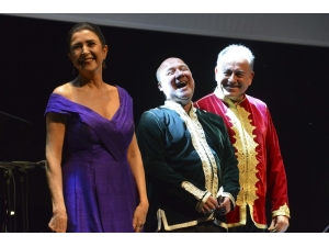 Türkan Şoray Kültür Merkezi’nde Tanini Trio Konseri