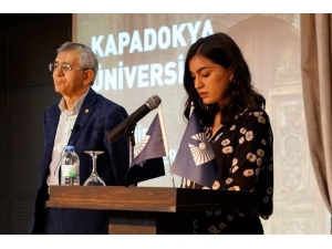 Kapadokya’da Kardeşlik Temalı Söyleşi Ve Şiir Dinletisi Düzenlendi