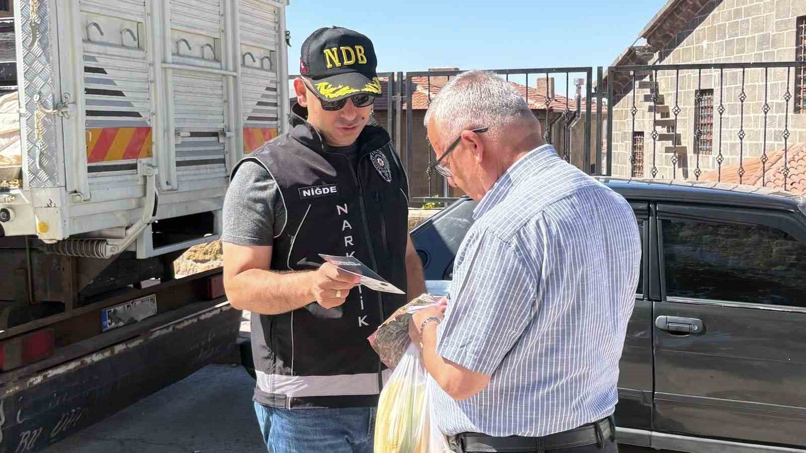 nigde-polisinden-uyusturucuya-karsi-bilinclendirme-seferberligi