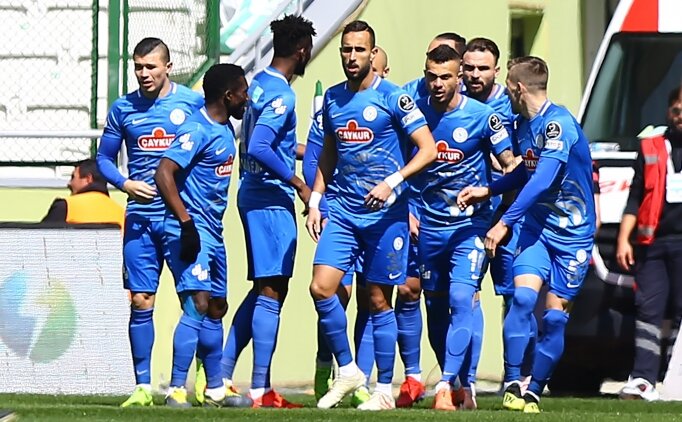 Rizespor "up", Konyaspor "down"