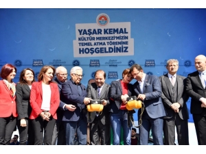 Maltepe’de “Yaşar Kemal” Coşkusu
