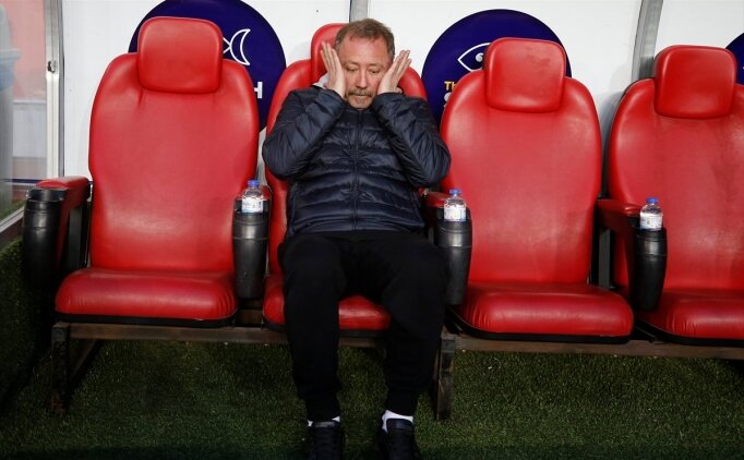 Alanyaspor'dan Sergen Yalçın Ve Amilton Açıklaması