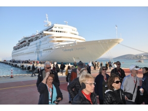 Türkiye’ye Gelen Kruvaziryerlerin Yüzde 58.7’si Kuşadası’na Demirliyor