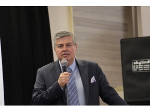 Ak Parti Kuşadası Belediye Başkan Adayı Fuat Akdoğan Projelerini Tanıttı