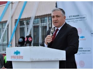 Bakan Yardımcısı Cansız: "Madencilik Sektörü Payını 2023 Yılına Geldiğimizde 24 Milyar Dolar Seviyelerine Çıkarmış Olacağız"