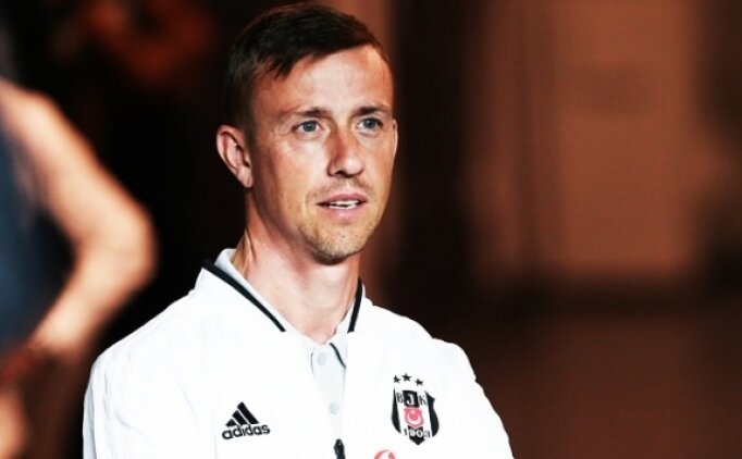Beşiktaş'ta Görev Sırası Şeref Çiçek Ve Guti'de
